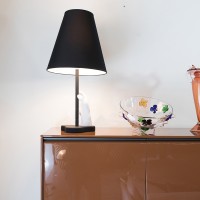 Fontana Arte Mano lampada da tavolo