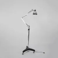 Fontana Arte Naska lampada da terra