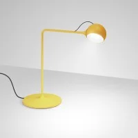 Artemide Ixa lampada da tavolo led