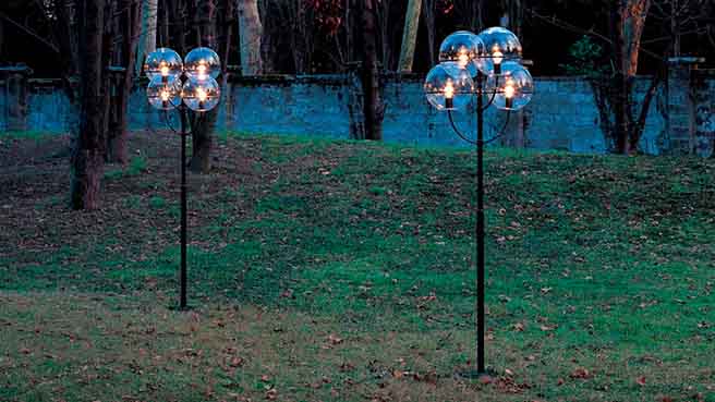 Garden bollard lights